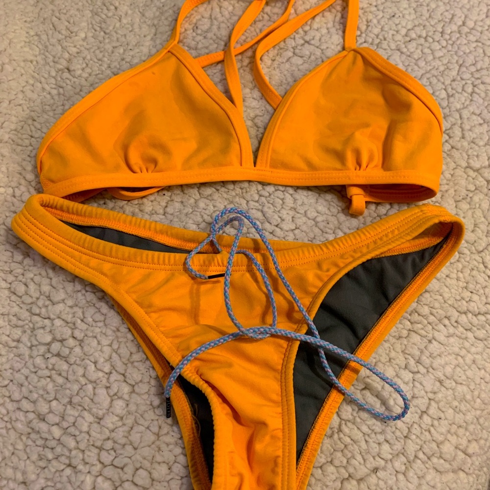 Jolyn Clothing top and bottom set
